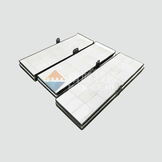 <strong>耐磨陶瓷復(fù)合鋼板(NMC-ZT)</strong>